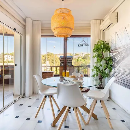 Apartment Front Complex With Direct Access To The Mijas
