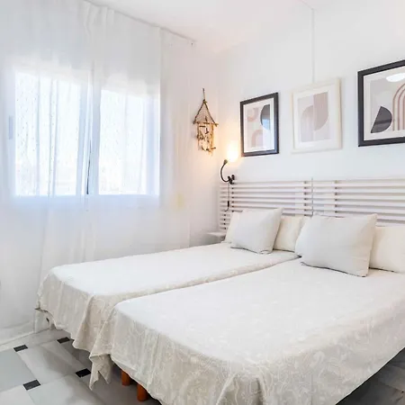 Apartment Front Complex With Direct Access To The Mijas