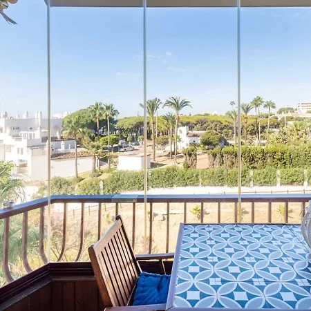 Apartment Front Complex With Direct Access To The *